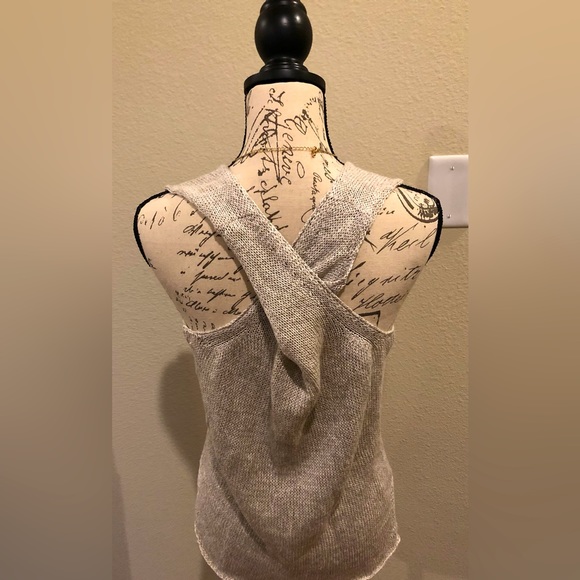 Brochu Walker V-Neck Linen Sweater- Size Small - Picture 2 of 4